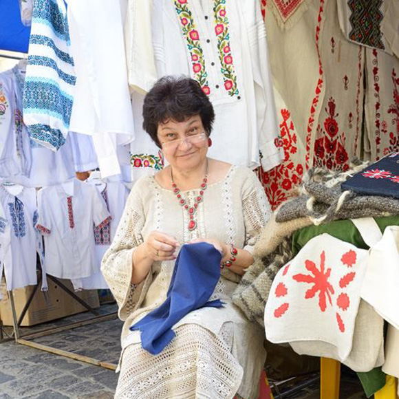 Наш експерт