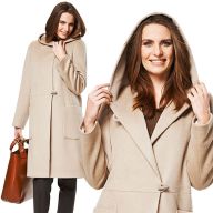 Як пошити пальто з капюшоном, суцільнокроєним із пілочкою