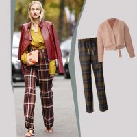 Street style с брюками в клетку