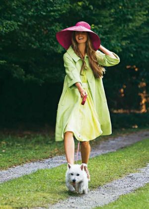 Пальто букле расклешенного силуэта