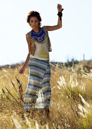 Спідниця з запахом простого крою