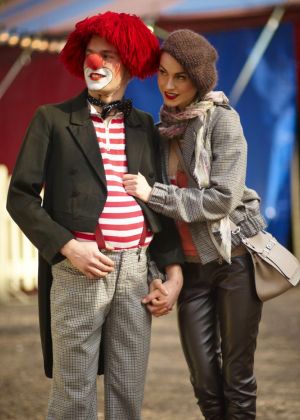 Блузон шерстяной с асимметричной застежкой