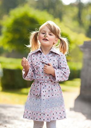 Тренчкот с отлетной кокеткой