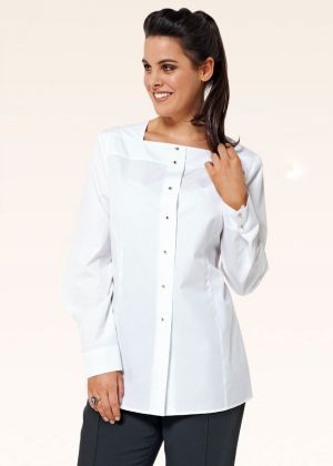 Блуза-сорочка з вирізом каре