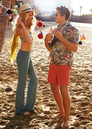 Шорти класичного крою з кишенями