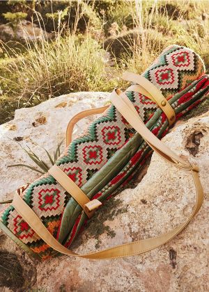 Ковдра для пікніка із ременем-переноскою