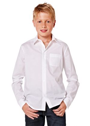 Рубашка классического кроя с боковыми разрезами