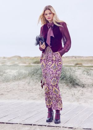 Спідниця міді силуету тюльпан