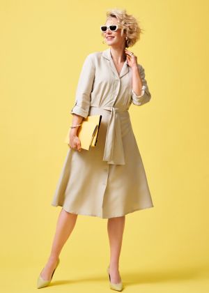 Сукня-сорочка з розкльошеною спідницею в стилі 50-х