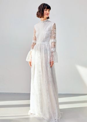 Платье свадебное из кружевного полотна