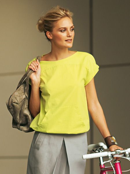 Блузка-топ батистовая