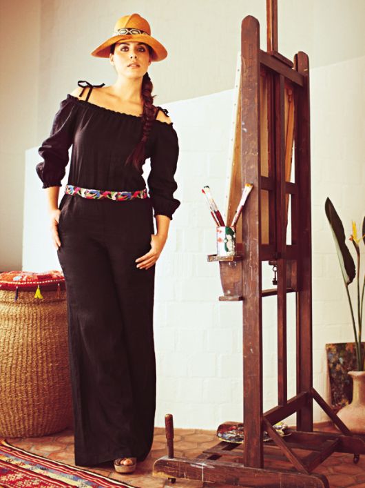 Комбінезон з широкими штанинами і вирізом кармен