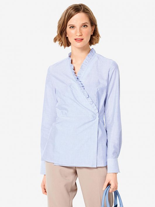 Блуза сорочкового крою з баскою