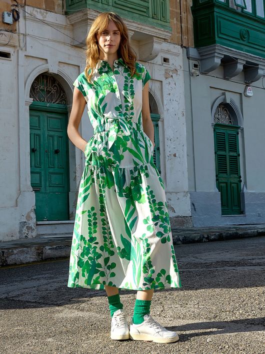 Сукня міді сорочкового крою без рукавів