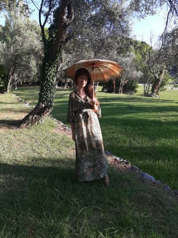 Шовкова сукня широкого крою з поясом обі