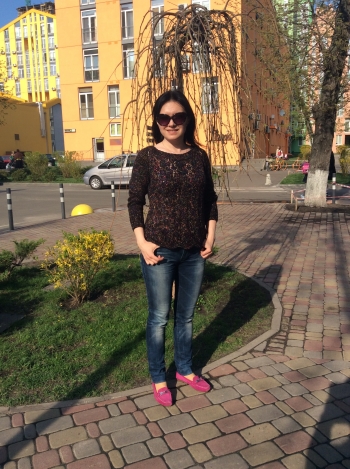 Ажурний пуловер реглан