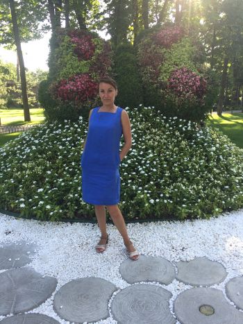 Blue dress
