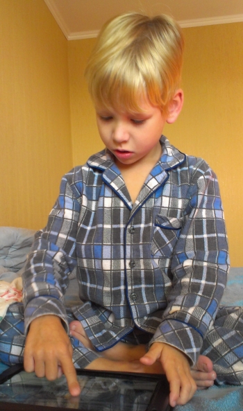 Дитячі пижами в клітинку