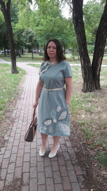 Сукня - витинанка