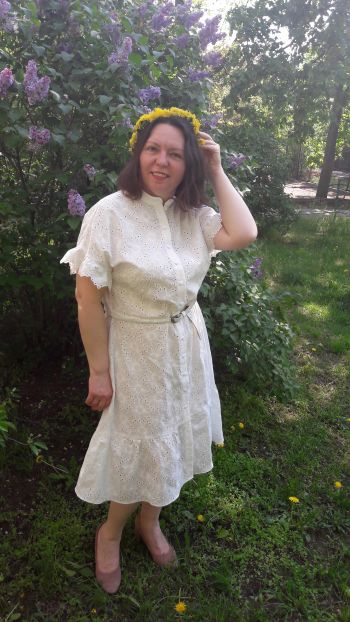 Сукня карантинна "Біла піна"