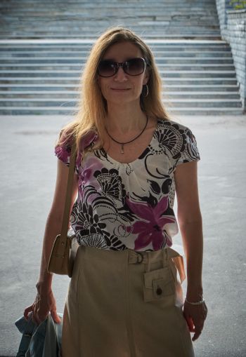 Спідниця з ременем і знімною кишенею