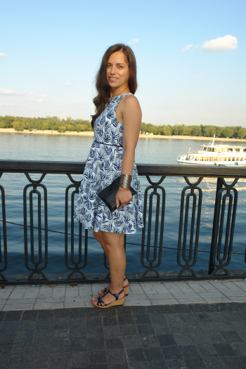 Сукня