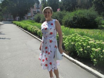 Сукня з тканини "з бабусиної скрині"