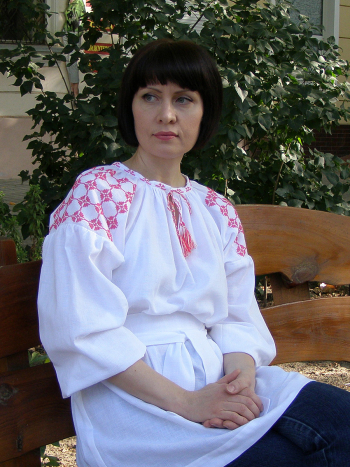 Моя вишиванка за традиційним кроєм