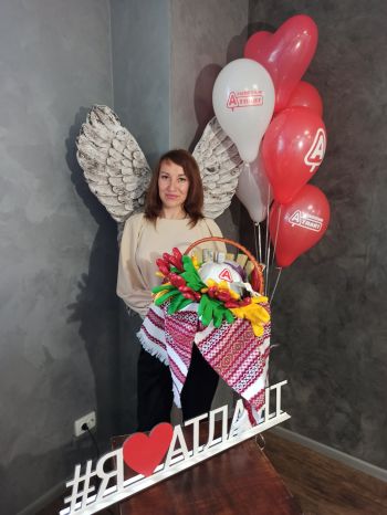 Блузка із незвичайними рукавами
