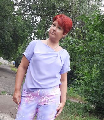 Липнева футболка