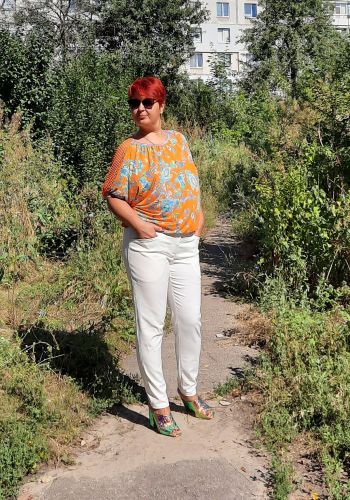 Білі брючки