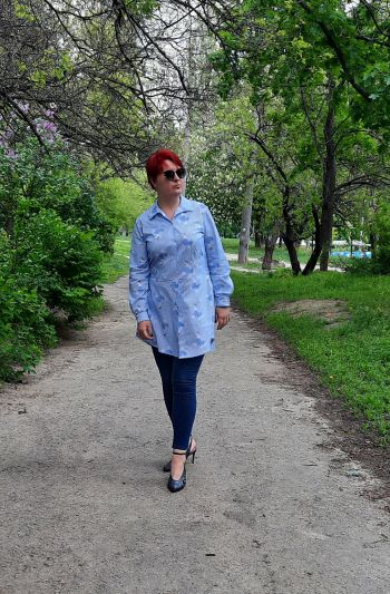 Сорочка з хвостиком
