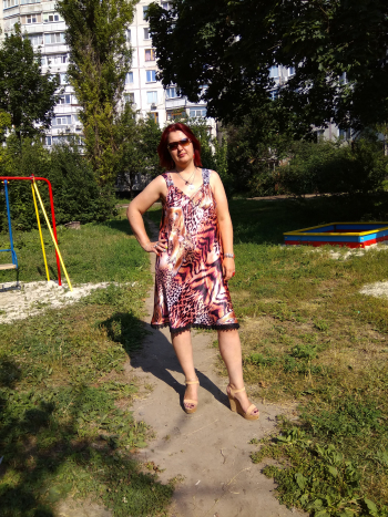 Білизняна сукня