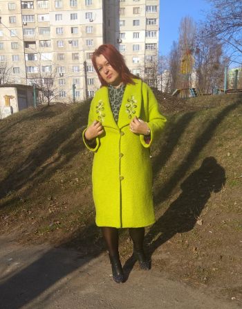 Оливкове пальто - коли на душі вже весна