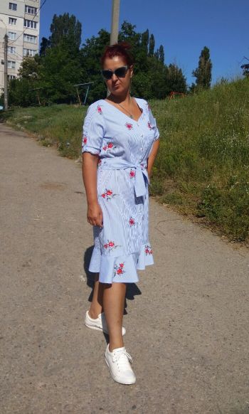 Сім'я смугастиків. Сукні