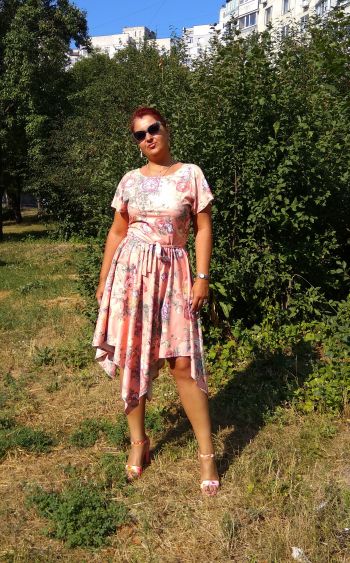 Модель 108 зі спідницею сонце