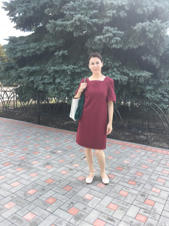 Сукня чергова)