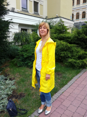 Парка - трішки сонця дощової днини