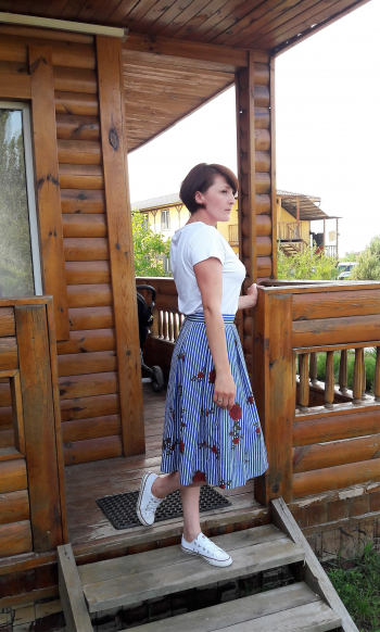 Спідниця з бантовими складками