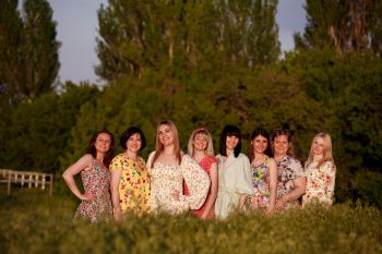 Квіткова феєрія. Флешмоб нікопольського клубу швачок