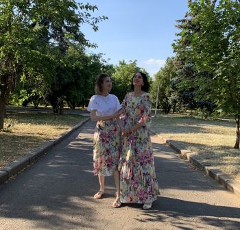 Квітковий familylook (сукня та спідниця) "Стань моделлю для новорічної обкладинки Burda Style!"