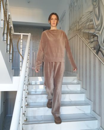 Костюм з трикотажного вельвету 