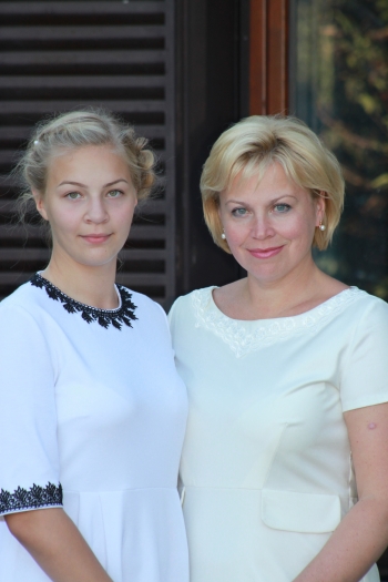 Біле і чорне. Плаття