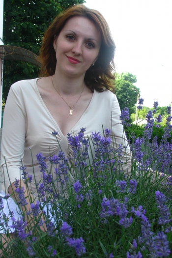 Беж 06/2010 108 та спідниця 133