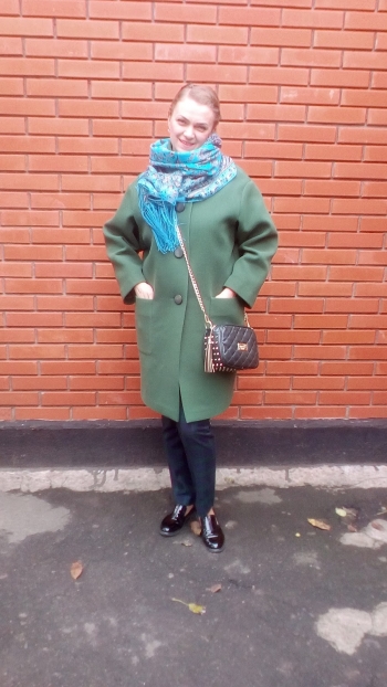 Пальто в стилі оверсайз (oversize)