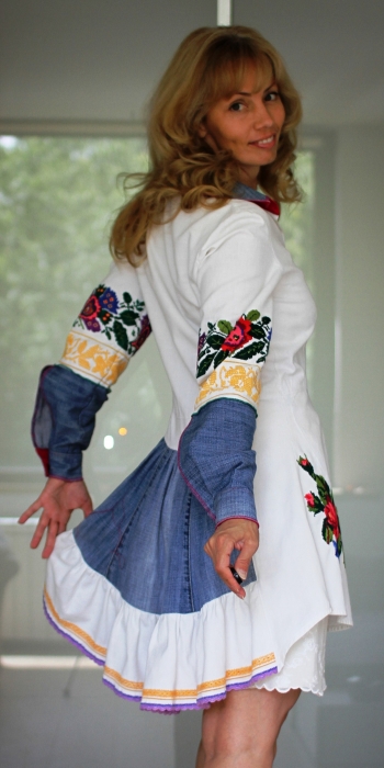 Сукня  із раритетної вишиванки 