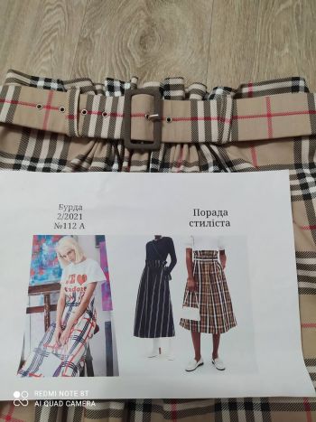 Спідниця в клітинку... Burberry