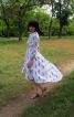 Сукня-сорочка з міні-шлейфом - фото 16