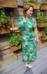 Літня сукня з яскравого штапеля - фото 1